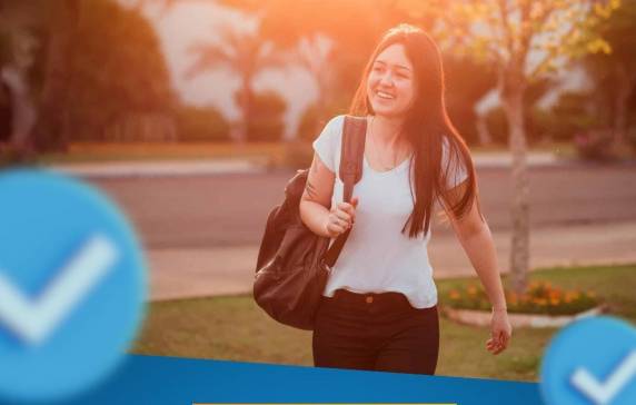 Programa oferece crédito estudantil e mentoria para ingressantes da FAHOR com inscrições abertas em duas etapas e seleção baseada em análise socioeconômica.