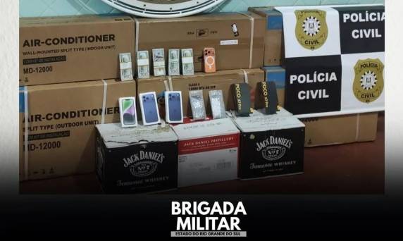 Operação apreende mercadorias, dólares e veículo; prejuízo ao crime supera R$ 350 mil