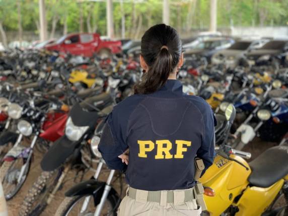 PRF promove leilão de 651 veículos apreendidos ou abandonados em rodovias federais de SC - foto 2