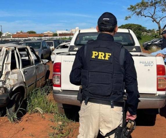 PRF promove leilão de 651 veículos apreendidos ou abandonados em rodovias federais de SC - foto 3
