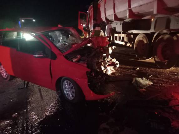 Acidente entre carro e carreta deixa feridos na BR-386 em Boa Vista das Missões - foto 2