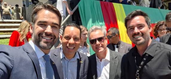 Três de Maio é contemplado com duas novas viaturas para a Brigada Militar e o Corpo de Bombeiros - foto 2