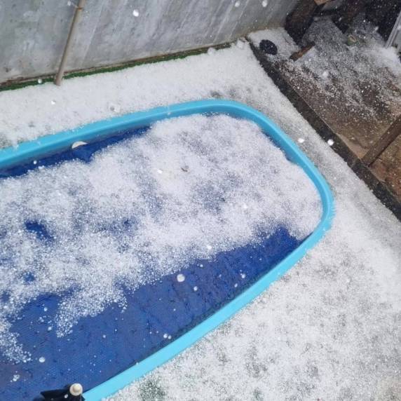Temporal com granizo provoca destruição em Erechim - foto 6