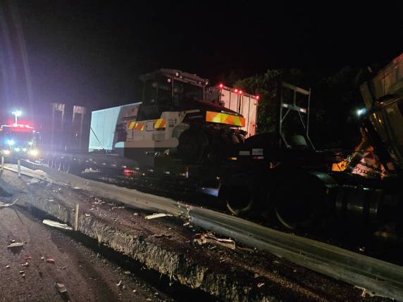 Acidente envolvendo múltiplos veículos bloqueia a BR-386 em Soledade - foto 3