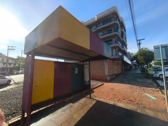 Lions Clube revitaliza parada de ônibus no centro e projeto deve ser ampliado, em Três de Maio - foto 4
