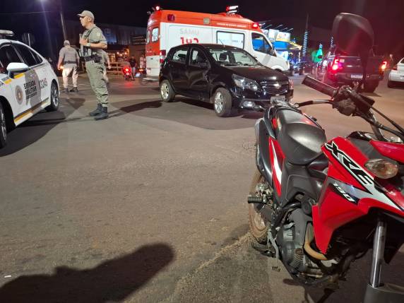 Grave acidente entre carro e moto deixa dois feridos em Ijuí - foto 2