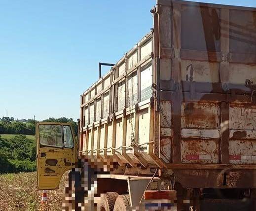 Vítima de cerca de 47 anos foi atingida pela caçamba de um caminhão enquanto trabalhava em uma lavoura na localidade do ABC