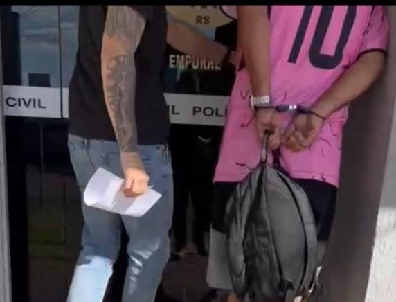 Homem com extensa ficha criminal foi preso pela DRACO no bairro Pilau