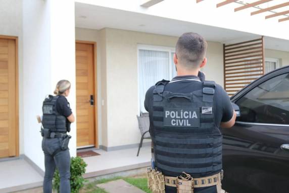 Investigado teria criado mais de 150 empresas de fachada. Operação do MP, da Polícia Civil e da Receita Estadual cumpre 261 ordens judiciais, incluindo bloqueio de R$ 225 milhões