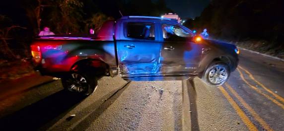 Colisão entre dois veículos é registrado na BR-153 em Erechim - foto 3