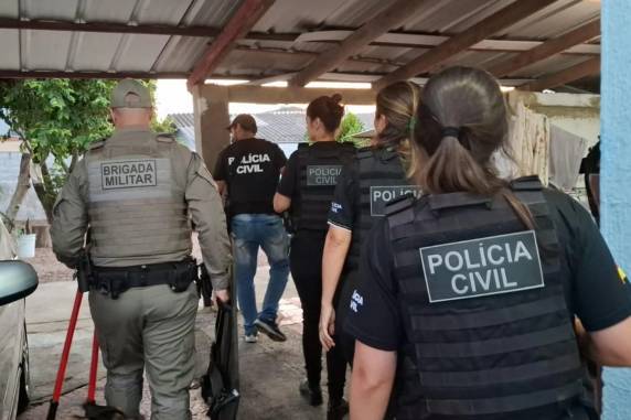 Silvana Germann de Aguiar, 48 anos, e os pais dela, Isail Vieira de Aguiar, 69, e Dalmira Germann de Aguiar, 70, não são vistos desde janeiro