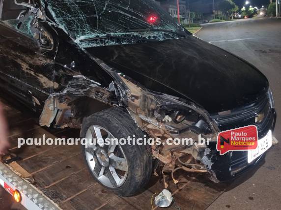 Colisão contra caminhão estacionado é registrada na madrugada em Três de Maio - foto 3