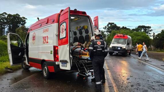 Colisão frontal deixa mulher morta na RSC-153 entre Passo Fundo e Ernestina - foto 2