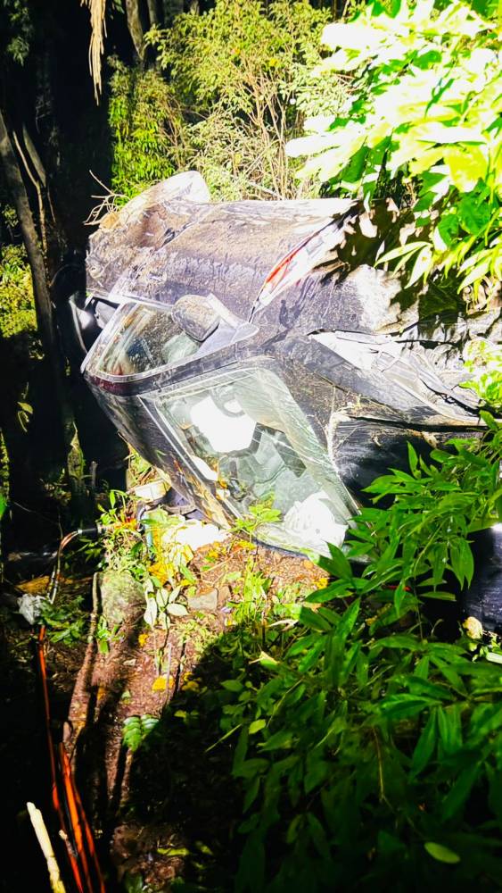 Grave acidente deixa quatro feridos após veículo cair em ribanceira entre Arabutã e Ipumirim - foto 3