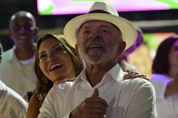 Lula na Sapucaí: especialistas divergem sobre crime eleitoral durante desfile em homenagem a presidente - foto 2