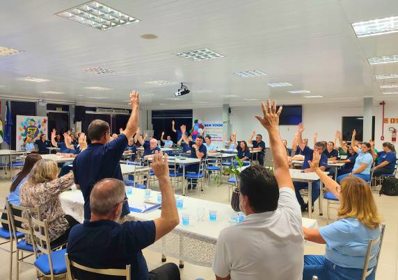 Apae de Três de Maio realiza Assembleia Geral Ordinária - foto 3