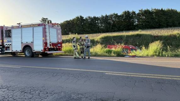 Colisão entre três veículos é registrada na ERS-223 em Ibirubá - foto 4