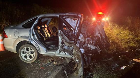 Tragédia na ERS-324: colisão frontal deixa três jovens mortos em Casca - foto 5