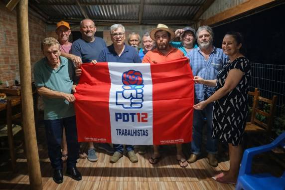 Reunião com lideranças e simpatizantes estabelece metas de reorganização, ampliação de filiações e crescimento eleitoral no município