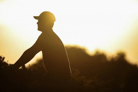 Atuação de uma massa de ar quente predomina. Ainda assim, a presença de umidade mantém condições para chuva