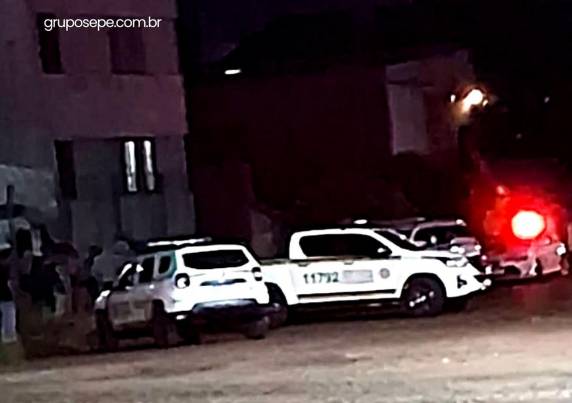Suspeito é preso minutos após o crime e arma é apreendida pela Brigada Militar