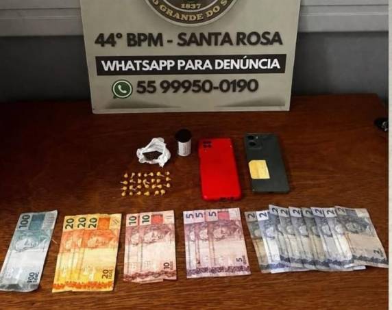 Ação do 44º BPM apreendeu porções de crack, maconha, celulares e dinheiro