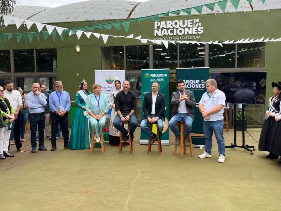 A Fenasoja 2026 foi apresentada em Oberá e Posadas, reforçando os laços entre Brasil e Argentina e destacando as atrações da feira, que ocorre de 1º a 10 de maio, em Santa Rosa, com entrada gratuita para pedestres.