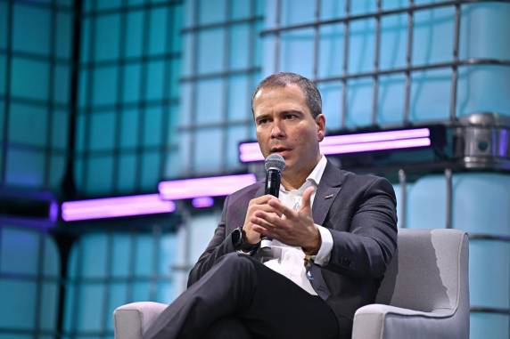 Paulo Henrique Costa é investigado por suspeita de gestão fraudulenta