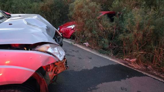 Acidente na Perimetral Sul envolve dois veículos e mobiliza equipes de resgate em Passo Fundo