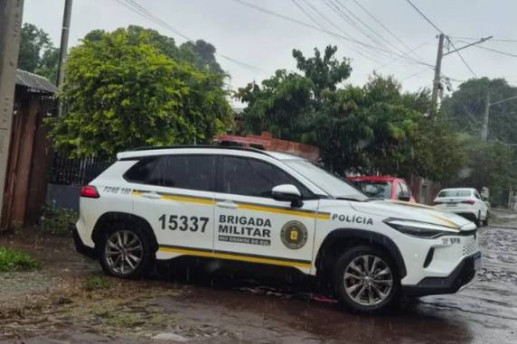 Um outro filhote também teria sido agredido, mas o corpo não foi encontrado