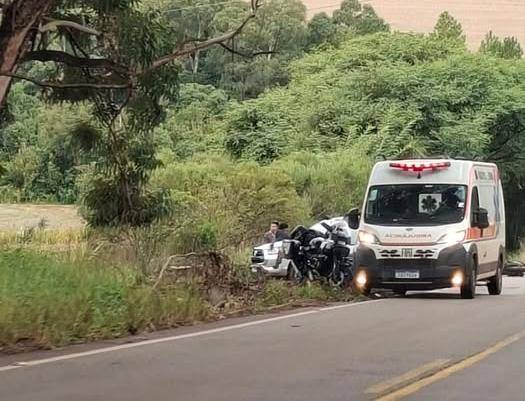 Motociclista sofreu traumatismo craniano e foi encaminhado em estado crítico ao hospital