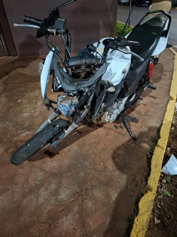 Motociclista fica ferido em acidente no bairro Jardim, em Ijuí - foto 2