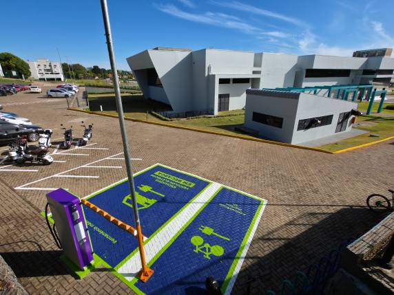 Nova estação amplia infraestrutura para veículos elétricos e híbridos plug-in no Noroeste gaúcho e reforça compromisso com sustentabilidade e inovação