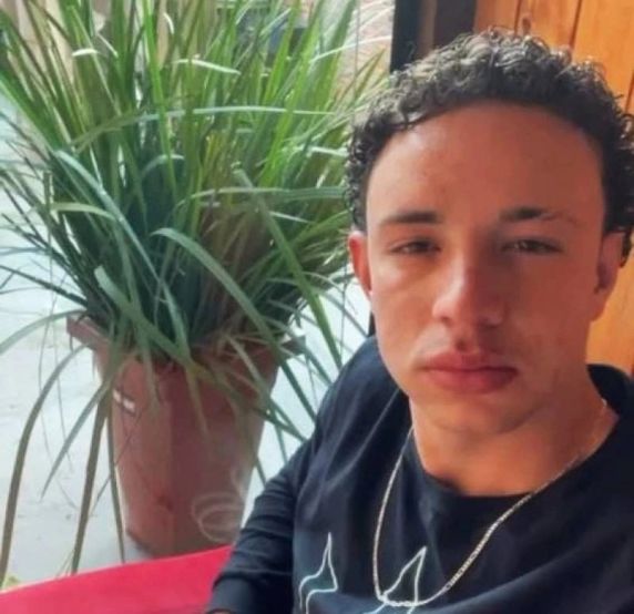 Reconhecimento foi confirmado por familiar e pela Polícia Civil; investigação busca esclarecer o crime
