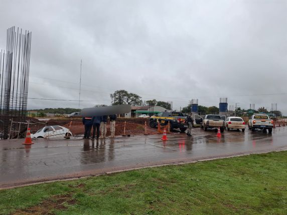 VEJA VÍDEO | Motorista foge após acidente na BR-285 e é capturado pela PRF e Brigada Militar em Ijuí - foto 4