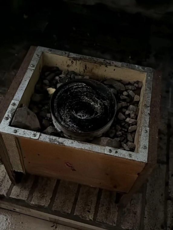 Mulher sofre queimaduras graves após explosão de lareira artesanal em residência - foto 2