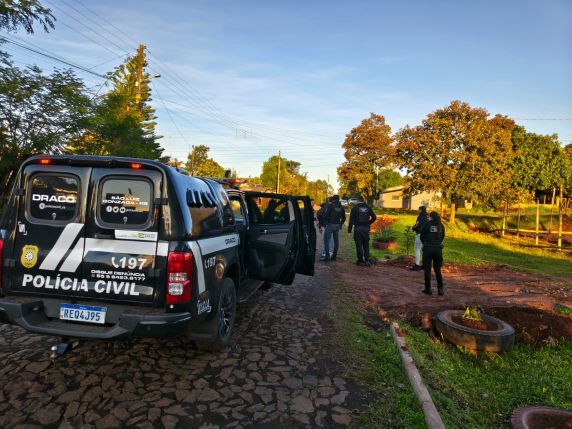 Polícia Civil prende dois suspeitos de roubo violento em Santo Antônio das Missões - foto 3