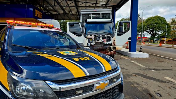 PRF apreende uma tonelada de maconha e arma com seletor de rajada em Passo Fundo - foto 6