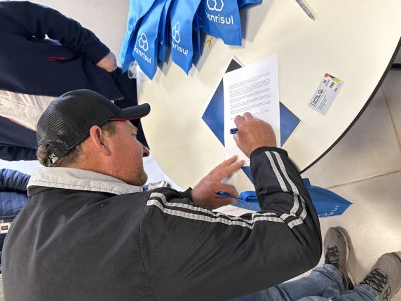 Agricultores de Independência recebem os primeiros cartões do Programa Terra Forte - foto 5