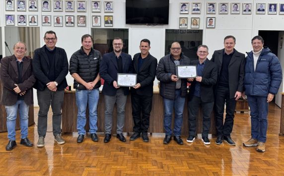 Sicredi Confiança recebe homenagem no Legislativo de Independência - foto 3
