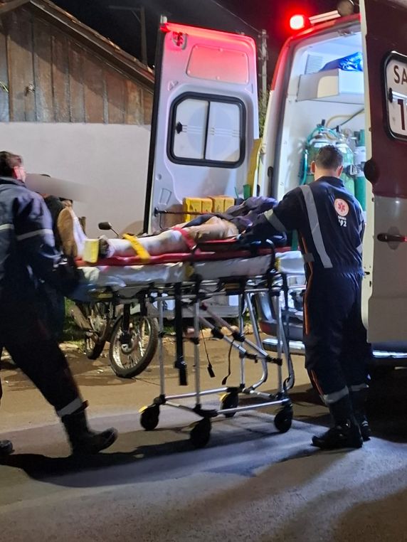 Motociclista fica ferido em acidente de trânsito no bairro Glória, em Ijuí - foto 2