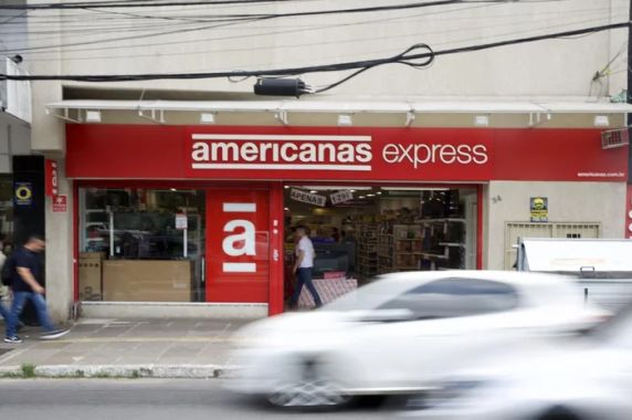 Fraude nas Americanas: PF faz nova operação e Justiça determina bloqueio de R$ 54 bilhões em bens