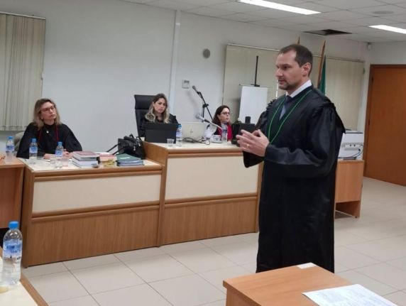 Réu foi condenado a 9 anos de reclusão em regime inicial fechado pelo homicídio de Marcos André da Silva. A decisão foi tomada pelo Conselho de Sentença do Tribunal do Júri de Três de Maio, que também determinou a execução provisória da pena após o julgamento realizado em 22 de junho.
