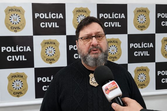 Homem foi preso na manhã desta sexta-feira (10) e atuava como recreacionista na igreja; vítima é filha de casal de pastores que denunciou o caso