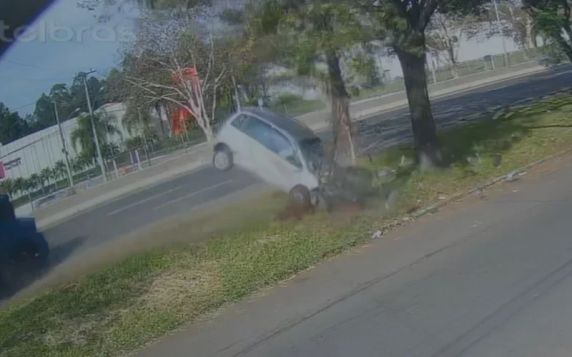 Morre criança de dois anos vítima de acidente na BR-116, em Novo Hamburgo