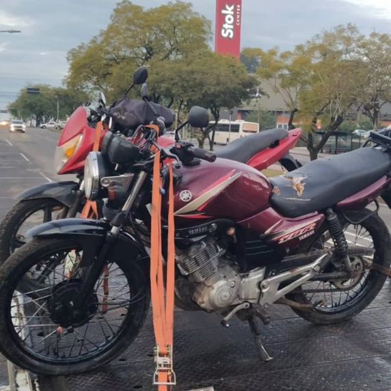 Três homens são presos por tráfico de drogas e receptação de motocicleta furtada em Passo Fundo - foto 3
