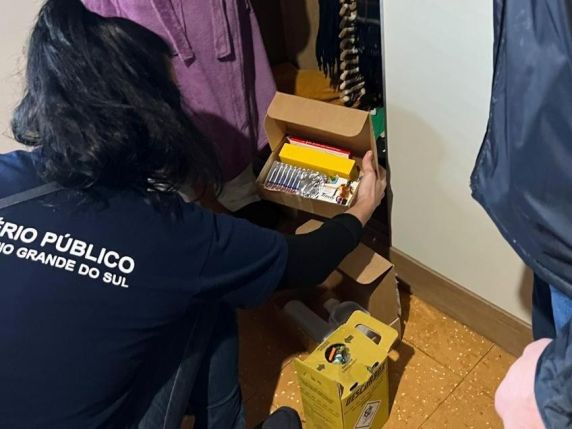 Clínica estética clandestina é interditada e responsável é presa em Panambi - foto 2