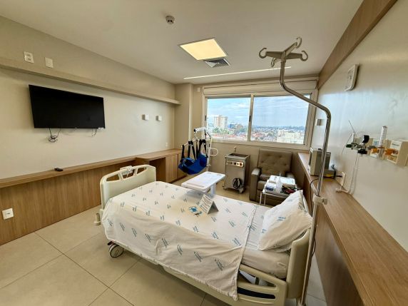 Hospital Vida & Saúde inicia atendimento em nova Unidade de Cuidados Paliativos com cinco leitos, ampliando a assistência oncológica pelo SUS e oferecendo cuidado integral, humanizado e focado na qualidade de vida dos pacientes e de seus familiares.