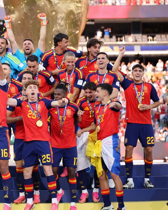Espanha vence a Argentina e conquista o bicampeonato da Copa do Mundo - foto 4