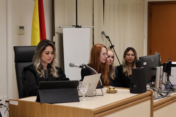Tribunal do Júri de Três de Maio condena réu a mais de 17 anos por tentativa de feminicídio - foto 4